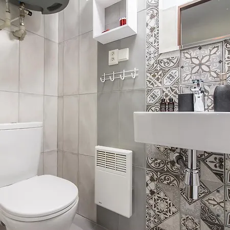 Apartman Pernerova Studio By Easybnb